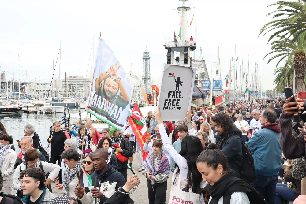 Acció Palestina participa en la salida de la Global Sumud Flotilla desde Barcelona